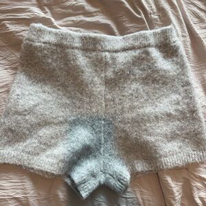 Cozy High-Waist Knit Women's Shorts - Light Gray